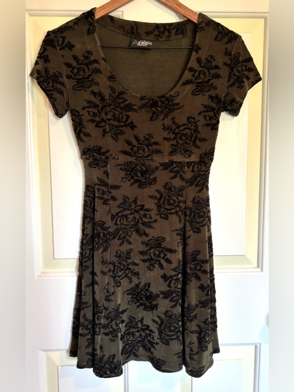 Vintage Y2K 90s A-Line Floral Burnout Mini Dress